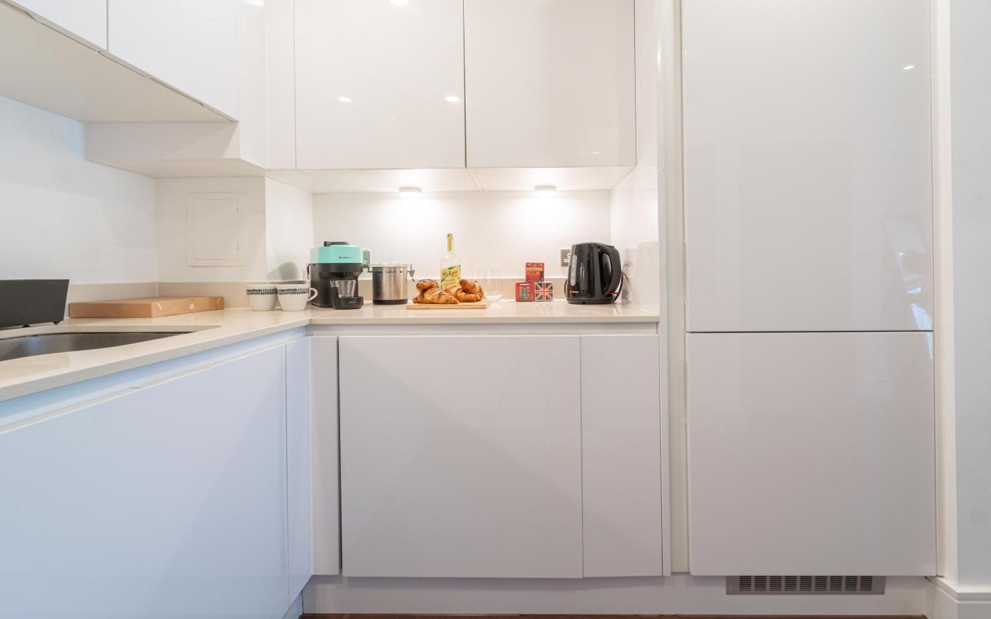 Stylish And Comfortable Canary Wharf Apartment Perfect For Long Stays Londra Dış mekan fotoğraf