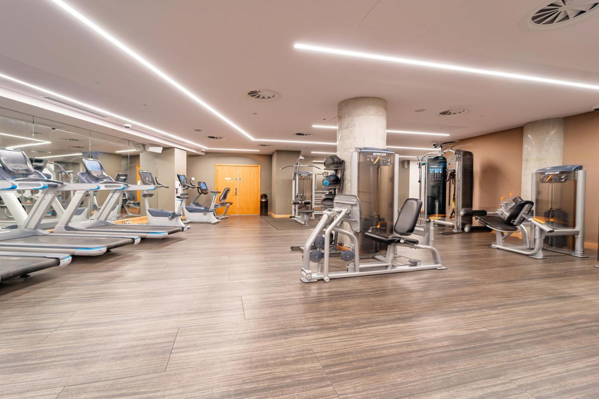 Stylish And Comfortable Canary Wharf Apartment Perfect For Long Stays Londra Dış mekan fotoğraf
